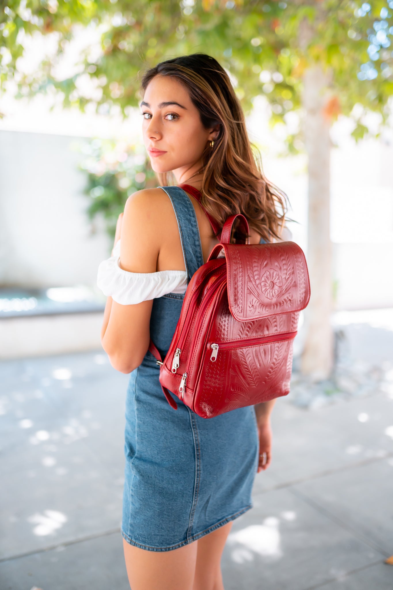 カバン 【ri様】 Time Resistance Womens Full Grain Leather Backpack Convertible Bag